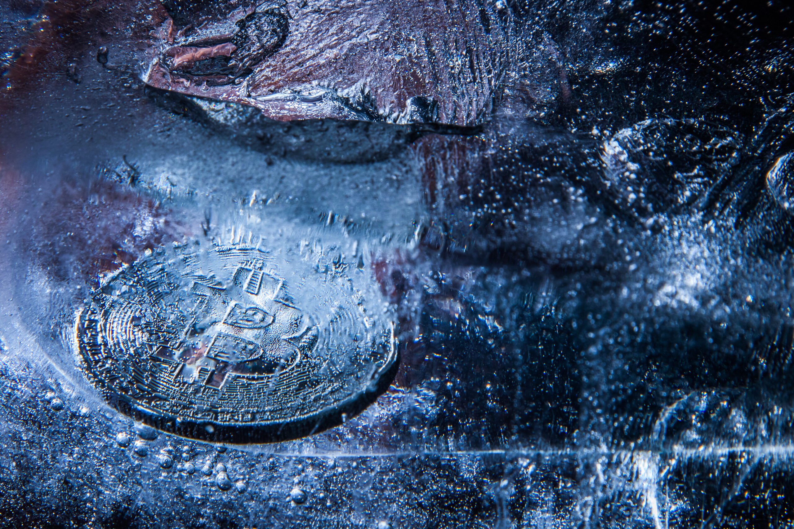 DEX-платформы берут верх: PancakeSwap лидирует, CEX теряют доверие