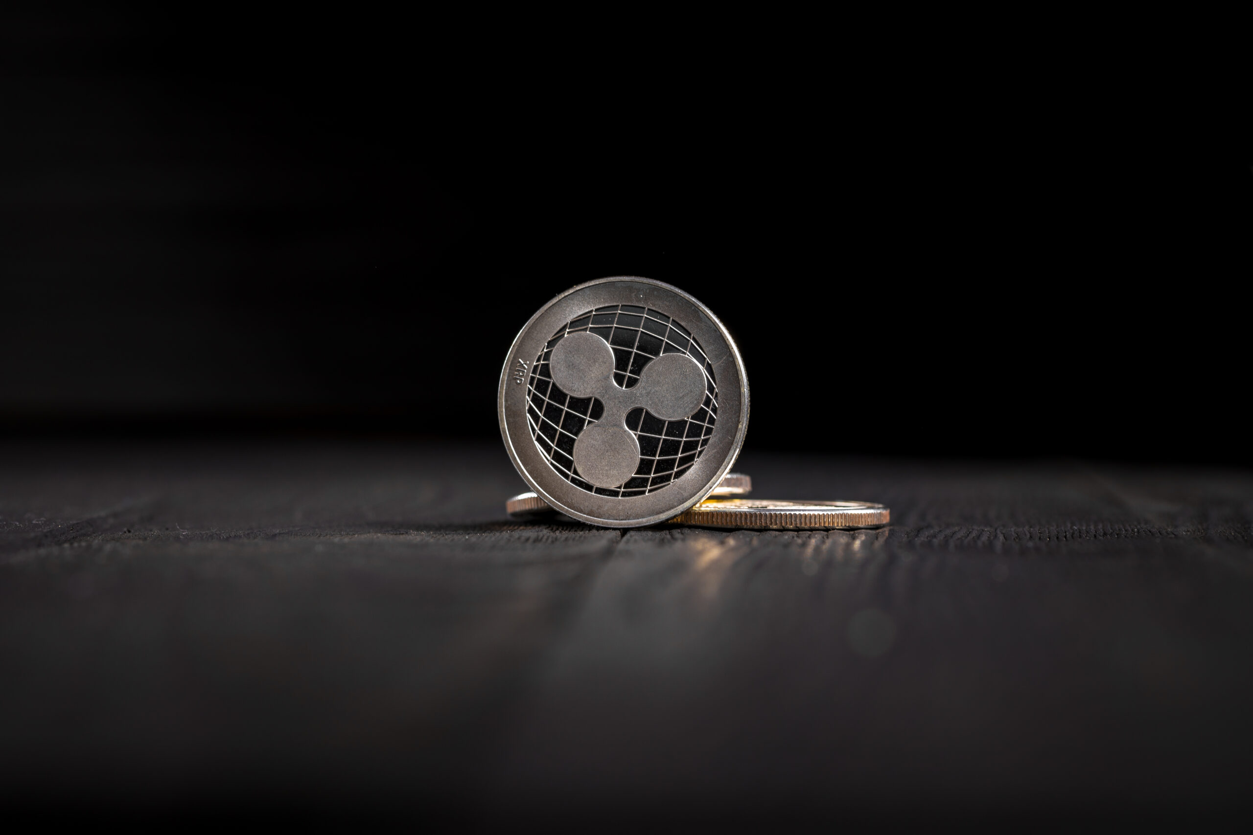 XRP в стагнации: позитивные новости не спасают от давления рынка