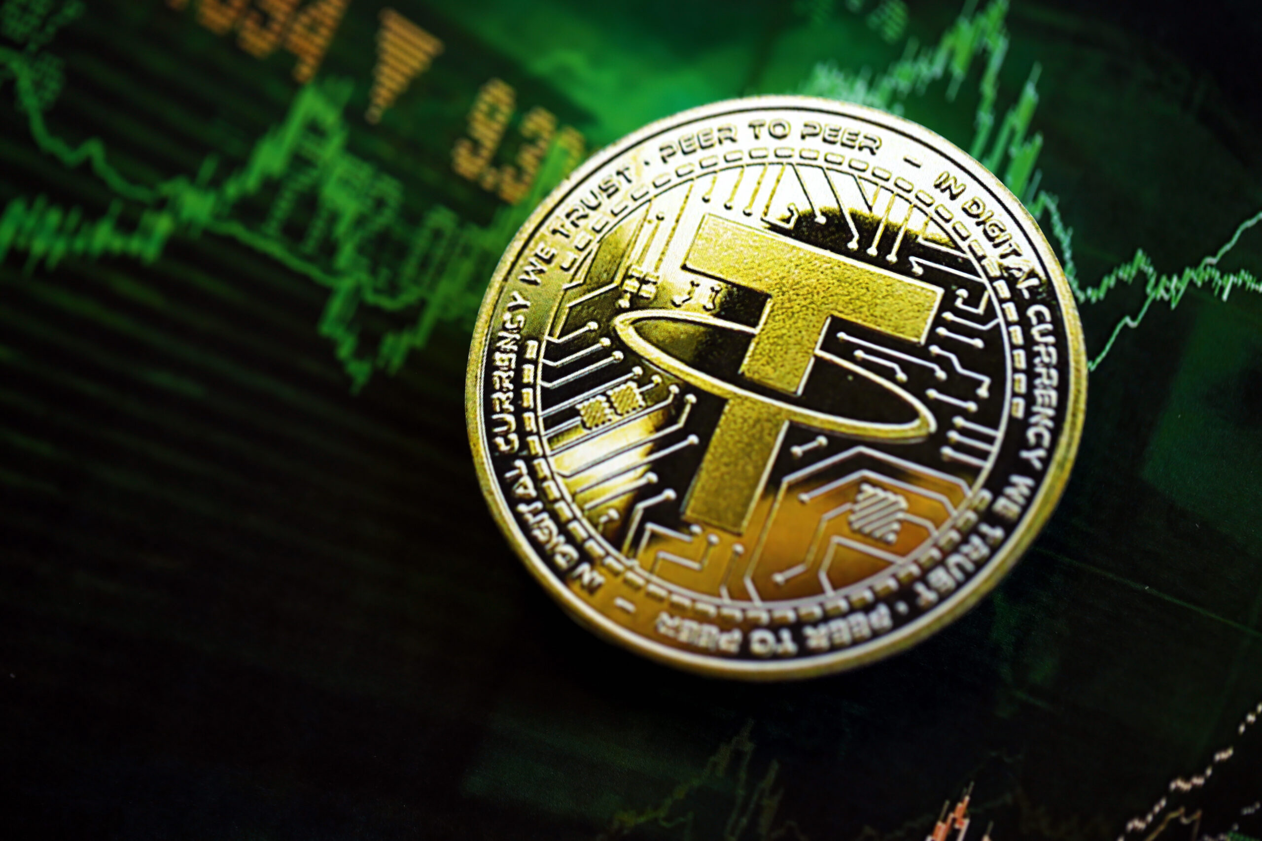Tether готовит «американский стейблкоин»: как компания адаптируется к GENIUS Act