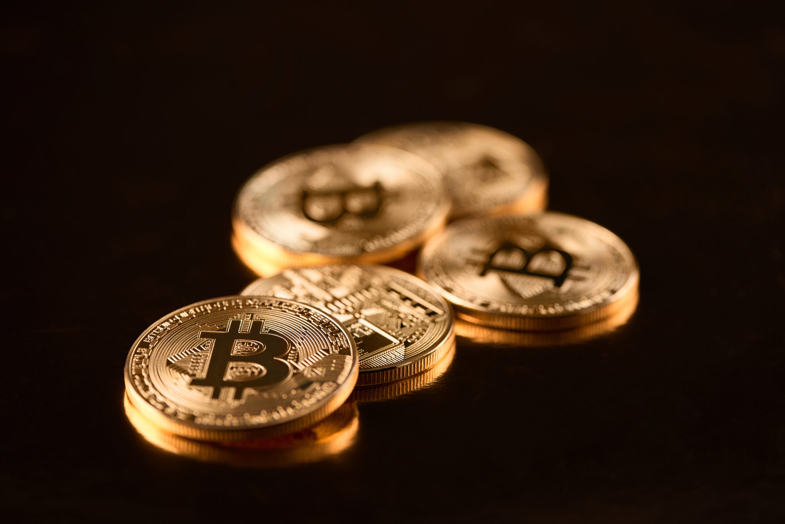 Биткоин не преодолел $110 000: распродажа на День независимости отразила слабость рынка