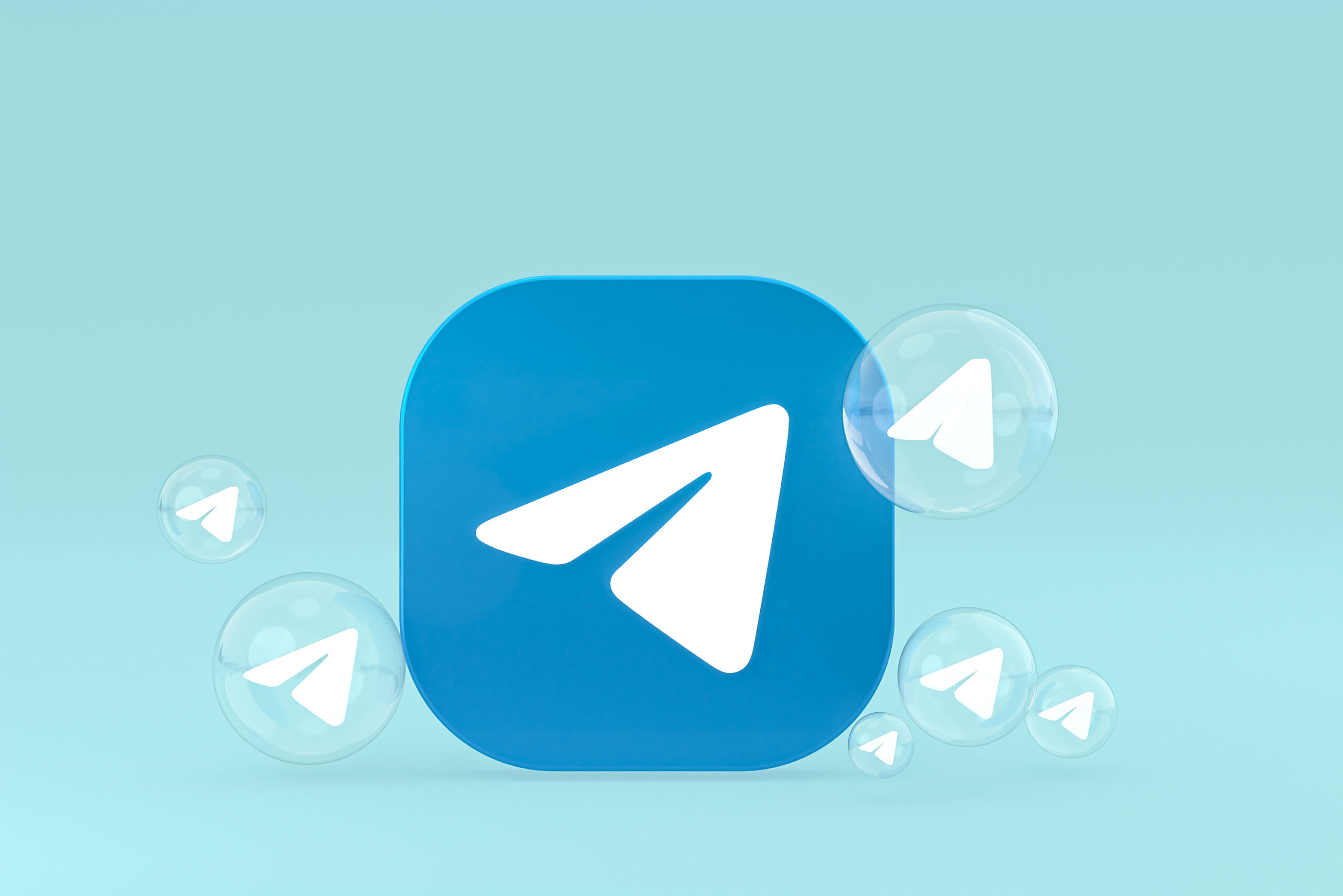 Цифровые подарки в Telegram стали инструментом для скрытой рекламы запрещённого контента