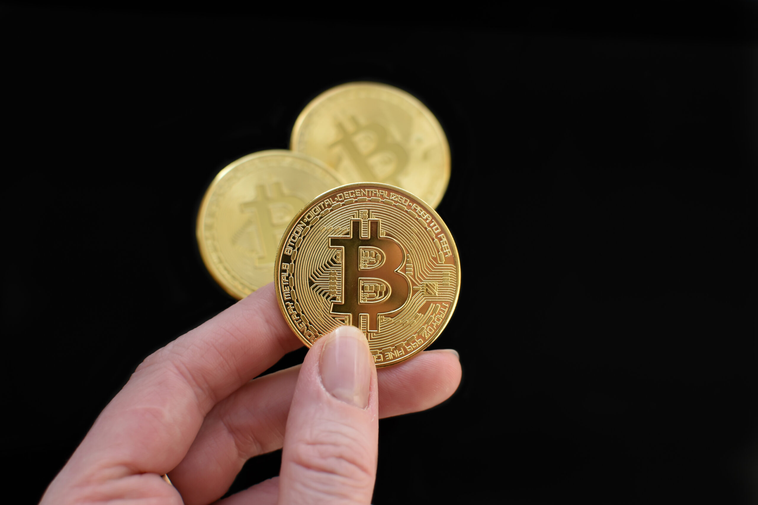 Glassnode: биткоину необходимо удержать $115 200, иначе рынок откатится к $105 500