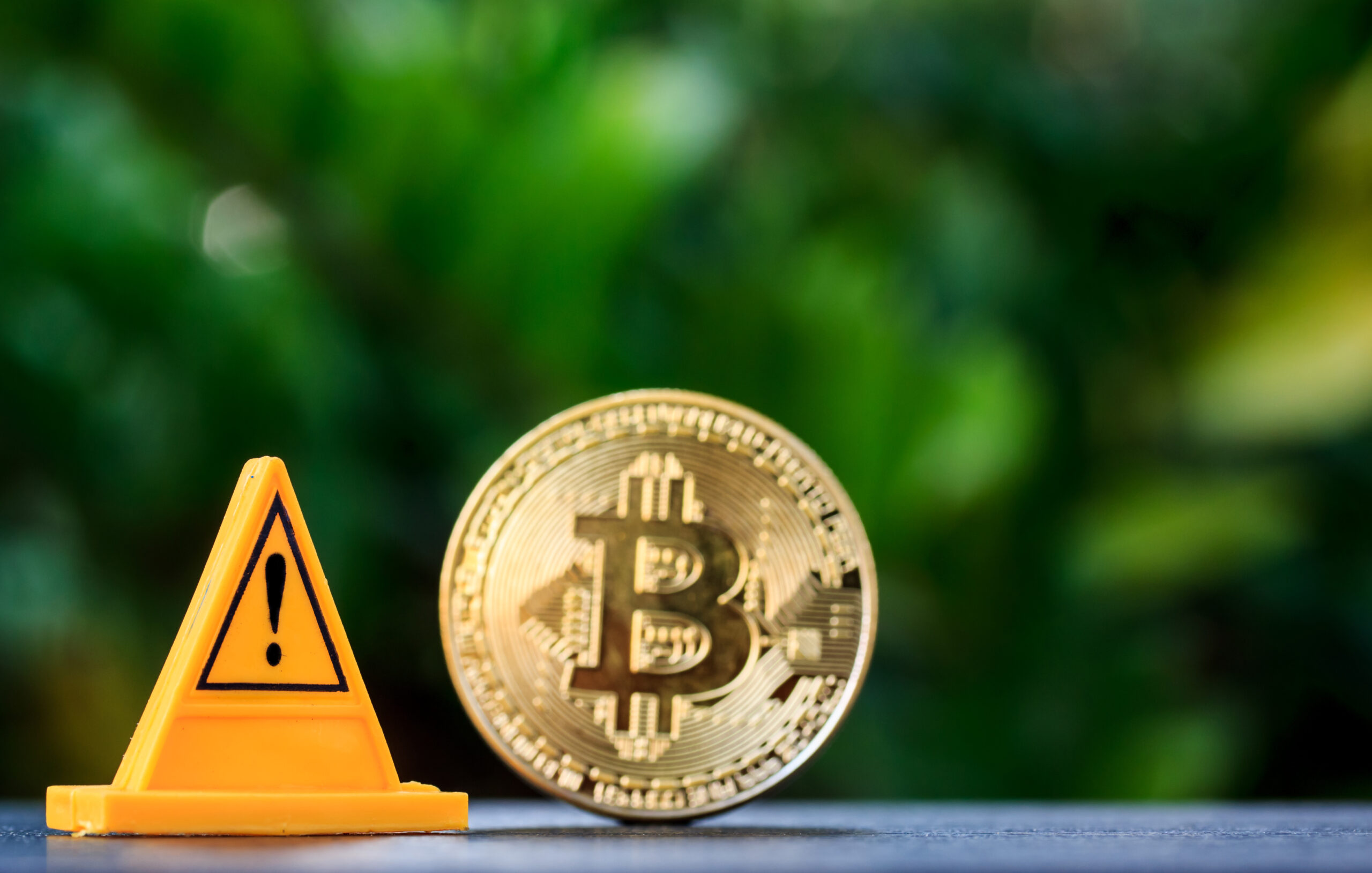 Новый вирус ModStealer: угроза для криптокошельков и API-ключей