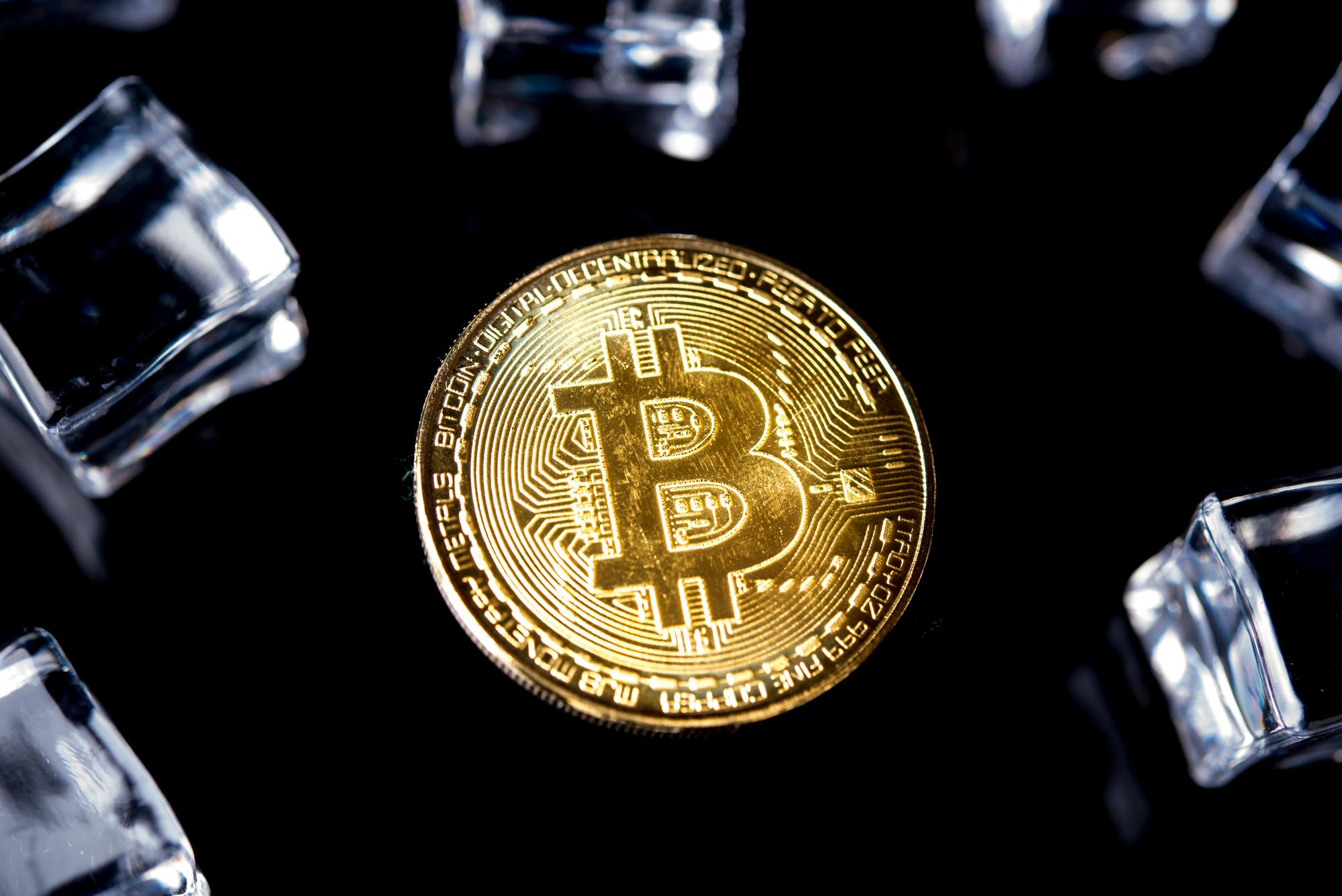 Биткойн и будущее крипторегулирования: новые вызовы и решения