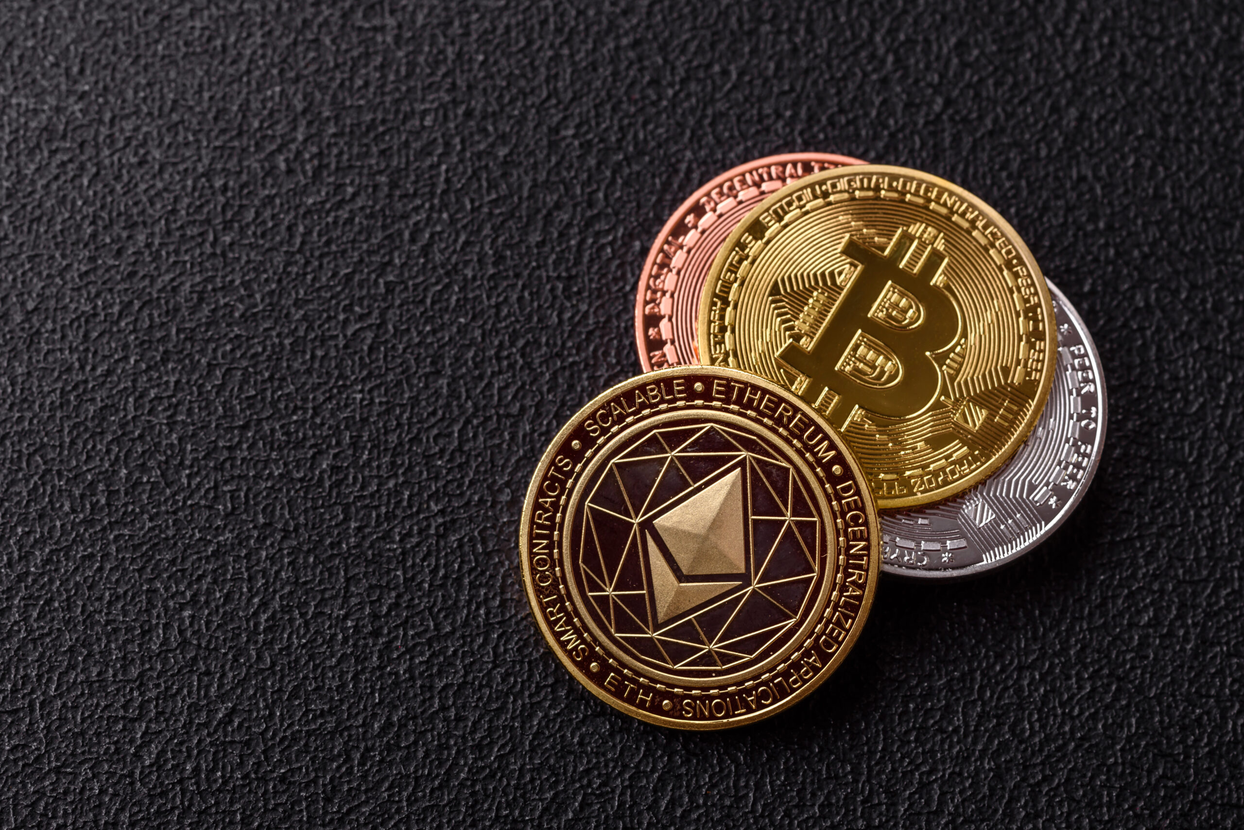 Криптофонды Теряют Интерес к Биткоину и Ethereum: Что Это Значит для Рынка