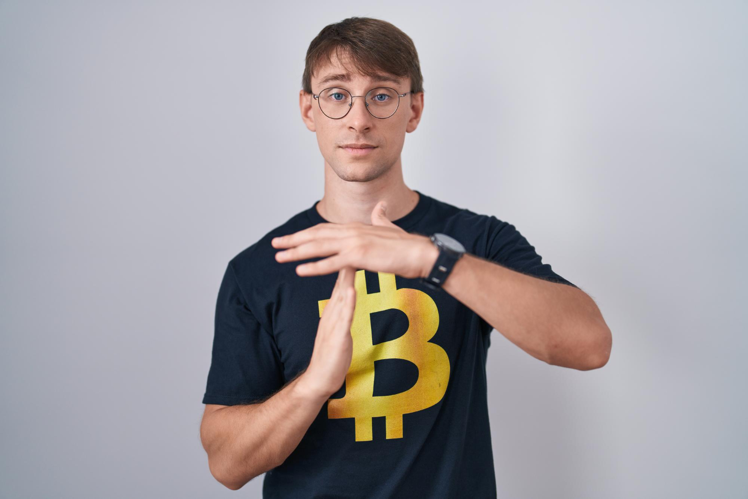 Bitcoin по $77,500: затишье перед бурей или конец ралли?