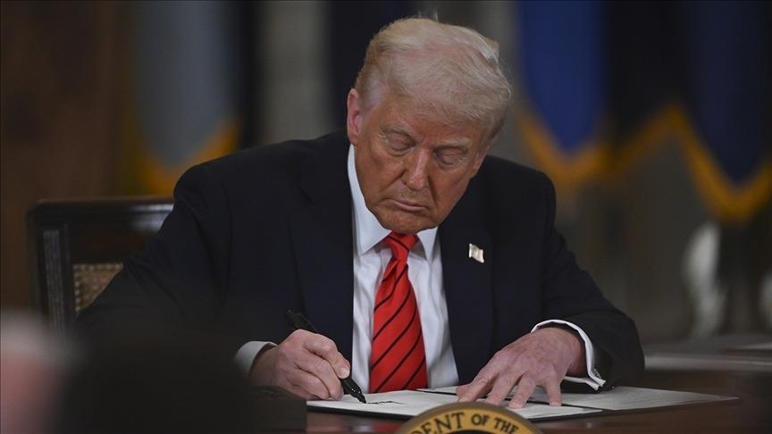 Трамп подписал указ об открытии платёжной системы ФРС для крипто-фирм